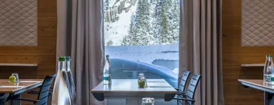 Unternehmen 28 Bild RADISSON BLU HOTEL REUSSEN, ANDERMATT Hotels am Andermatt UR