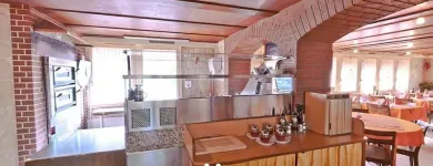 Entreprises 2 image RISTORANTE PIZZERIA LA FAVOLA Pizzerien dans Niederuzwil SG