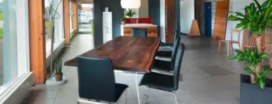 Unternehmen 7 Bild SCHMID SCHREINER AG Zimmerarbeiten, Holzbauarbeiten am Uetendorf BE