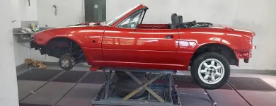 Entreprises 4 image SCHMUTZ CARROSSERIE & SPRITZWERK GMBH Kfz-/Zweirad-Dienstleistungen dans Reinach BL