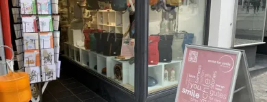 Immagine 3 azienda SENSE FOR SMILE GMBH Wohnaccessoires Einzelhandel in Basel BL