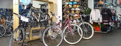 Immagine 2 azienda VELO SERVICE BERN BOLLWERK Kfz-/Zweirad-Dienstleistungen in Berne BE