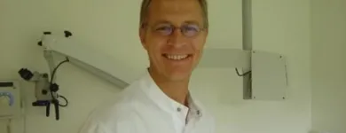 Unternehmen 3 Bild ZAHNARZTPRAXIS DR. MED. DR. MED. DENT. MARKUS HUWILER Ärzte am Spiez BE