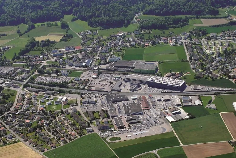 Entreprises 1 image EMIL FREY AG AUTOCENTER SAFENWIL