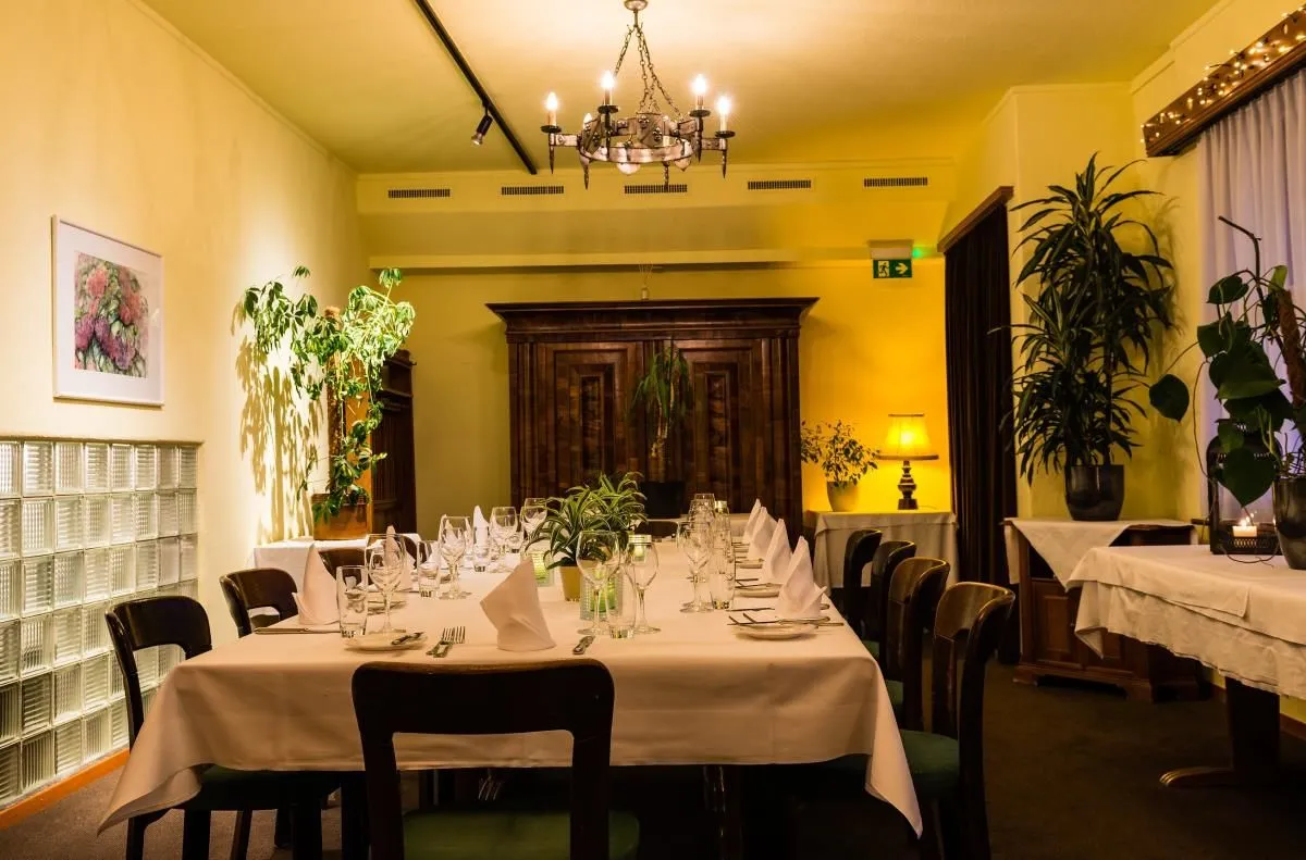 Unternehmen 21 Bild RESTAURANT OBERES TRIEMLI
