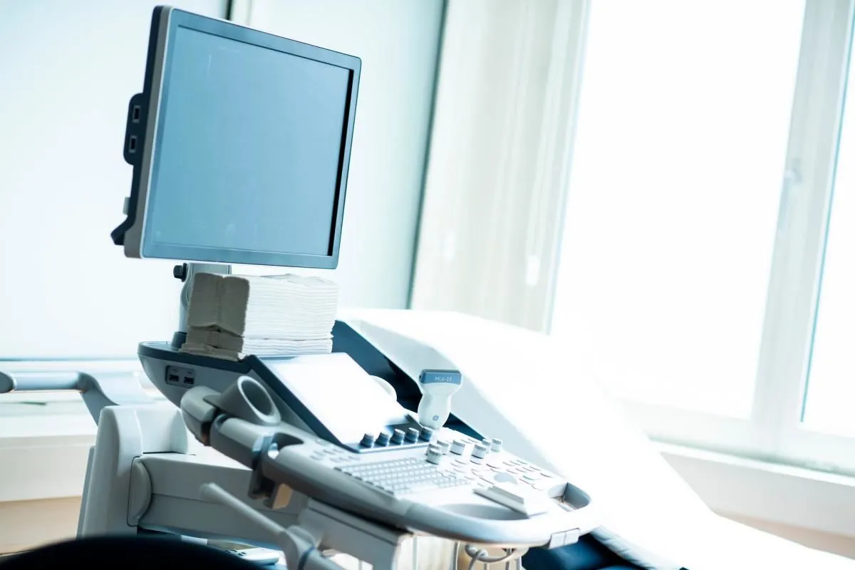 Unternehmen 5 Bild DR. MED. RENÉ SIMEON