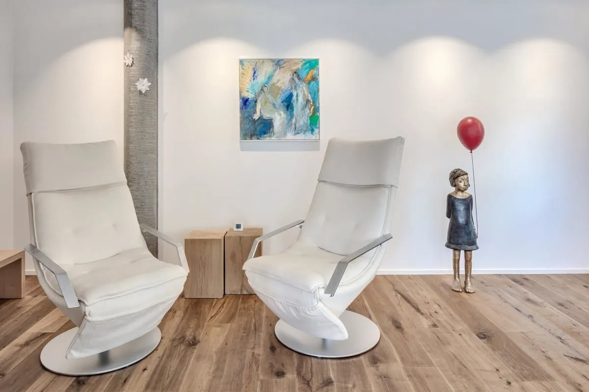 Unternehmen 5 Bild EVA-MARIA JANUTIN HYPNOSE & HERZ