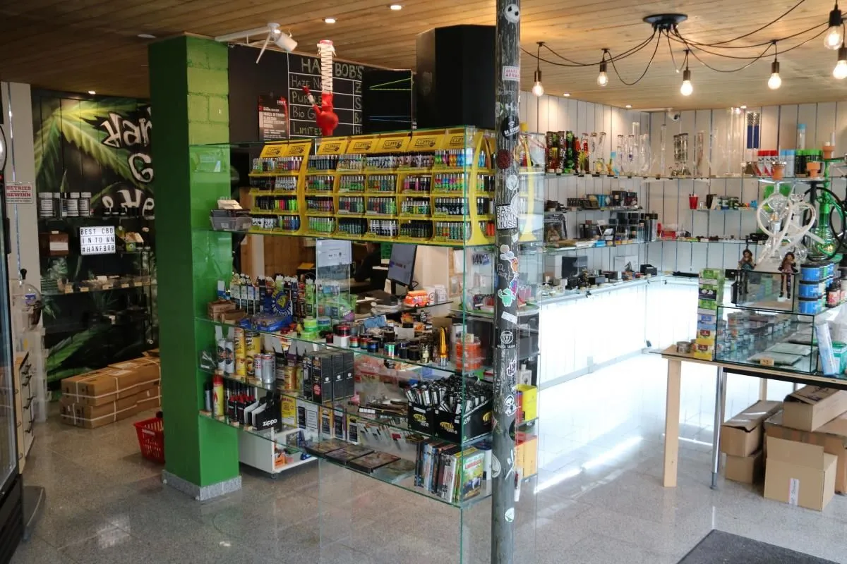 Immagine 2 azienda HANFBOB'S GROW & HEADSHOP