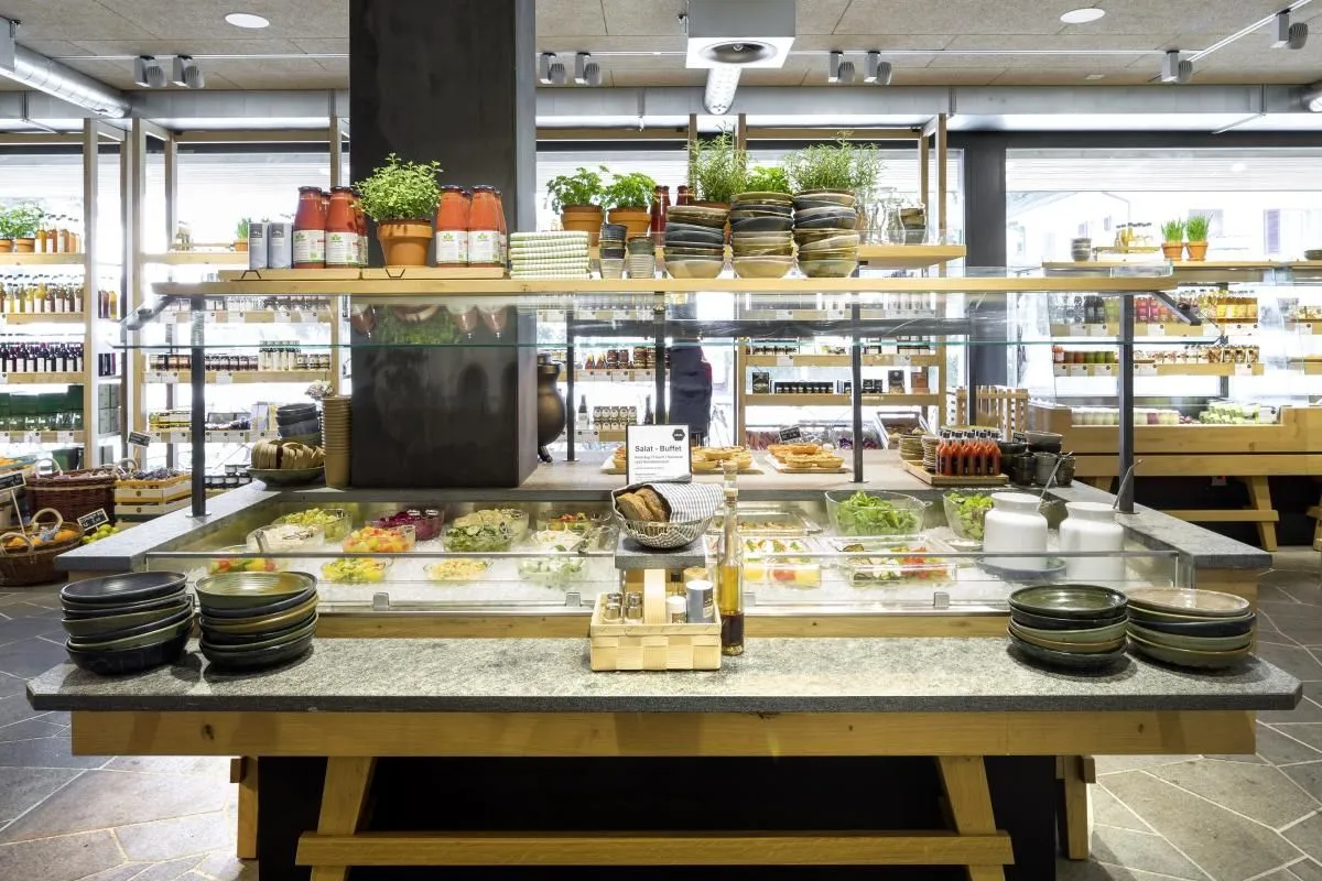 Immagine 5 azienda LOCAL