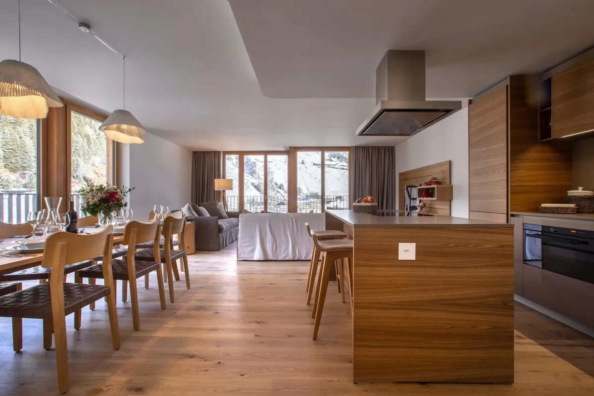 Unternehmen 13 Bild RADISSON BLU HOTEL REUSSEN, ANDERMATT