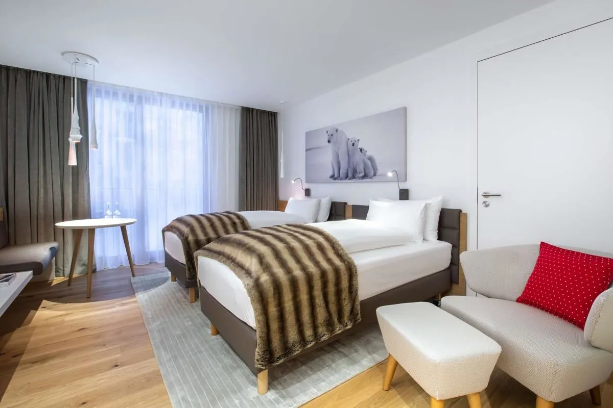 Unternehmen 15 Bild RADISSON BLU HOTEL REUSSEN, ANDERMATT