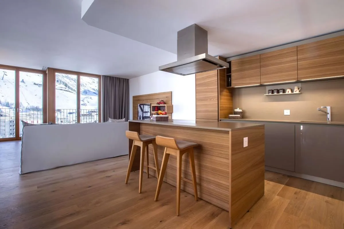 Unternehmen 16 Bild RADISSON BLU HOTEL REUSSEN, ANDERMATT