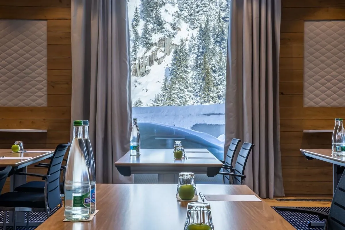 Unternehmen 28 Bild RADISSON BLU HOTEL REUSSEN, ANDERMATT