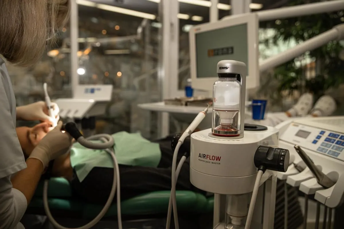 Immagine 9 azienda ZAHNARZTPRAXIS MUNDAUF AG