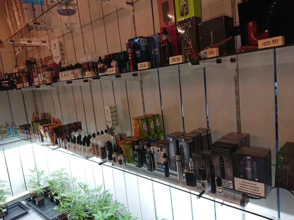 Immagine 4 azienda HANFBOB'S GROW & HEADSHOP