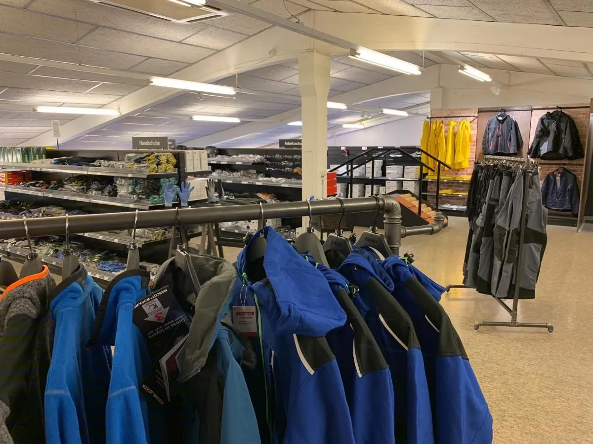 Immagine 2 azienda SFS UNIMARKET AG