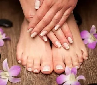 Unternehmen 8 Bild ZÜRI - COIFFURE + KOSMETIK