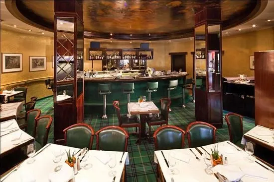 Unternehmen 4 Bild FIFA HOTEL ASCOT