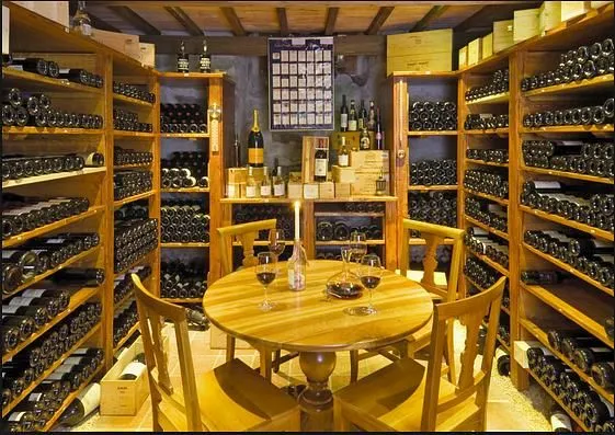 Unternehmen 6 Bild CASA TOLONE RISTORANTE - VINOTECA