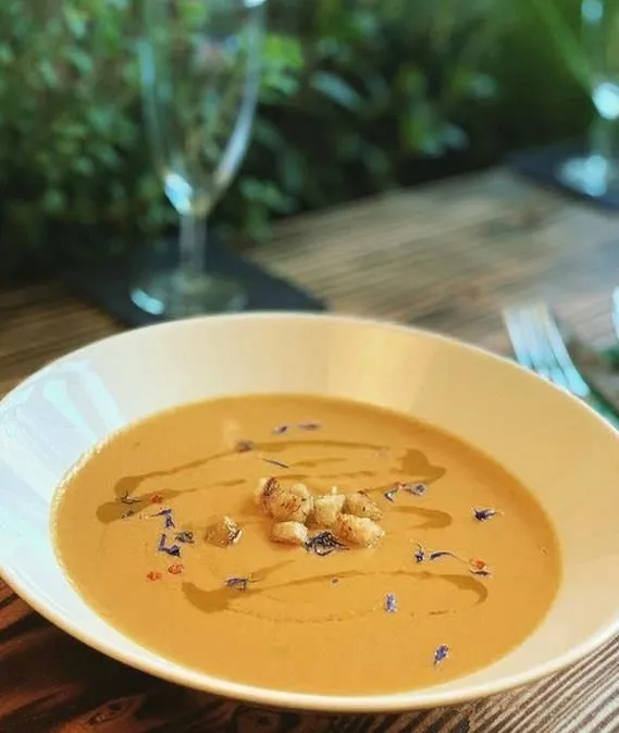 Entreprises 5 image OMEGA-GARDEN ECLECTIC MEDITERRANEAN CUISINE