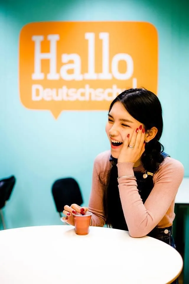 Unternehmen 24 Bild HALLO DEUTSCHSCHULE