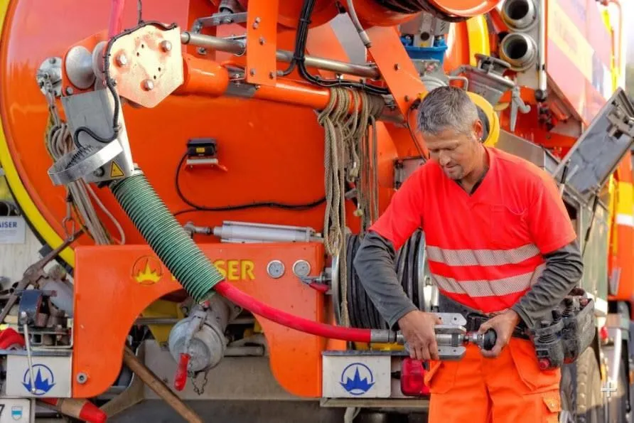 Unternehmen 2 Bild FRETZ KANAL-SERVICE AG