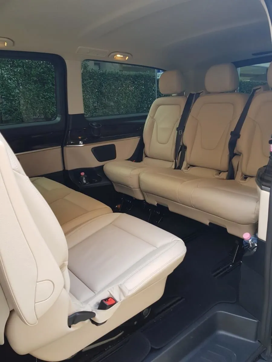 Immagine 7 azienda BEST TAXI LUGANO | SERVIZIO 24H 7/7